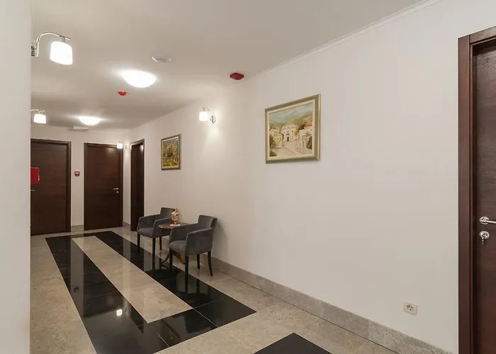 Vendégház Luxury Near The