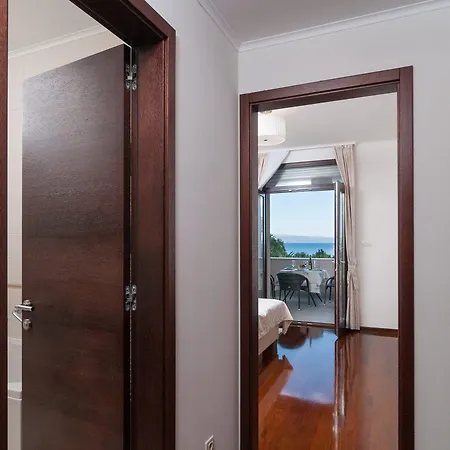 ゲストハウス Luxury Near The 4*